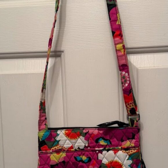 VERA BRADLEY Va Va Bloom Small Hipster Crossbody Bag - Picture 3 of 4